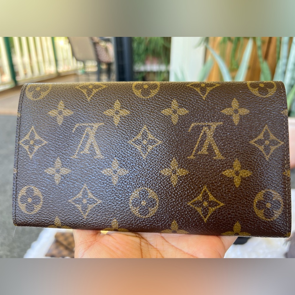 Louis Vuitton Brown Monogram Wallet - Picture 4 of 13